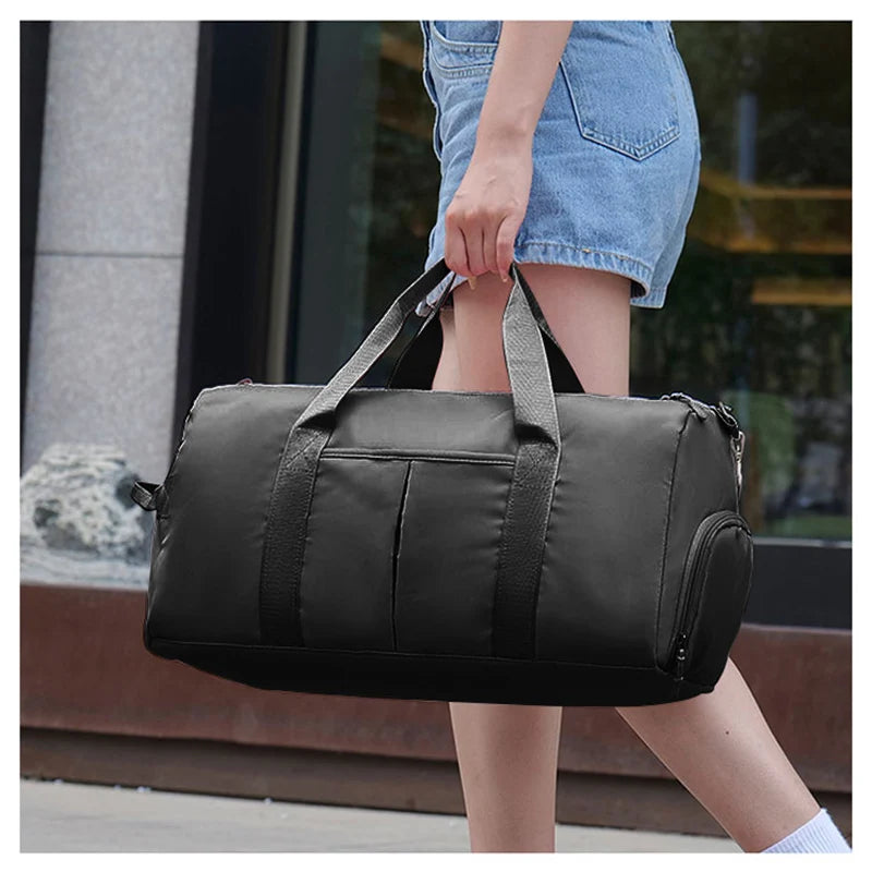 Simple Black Sports Bag